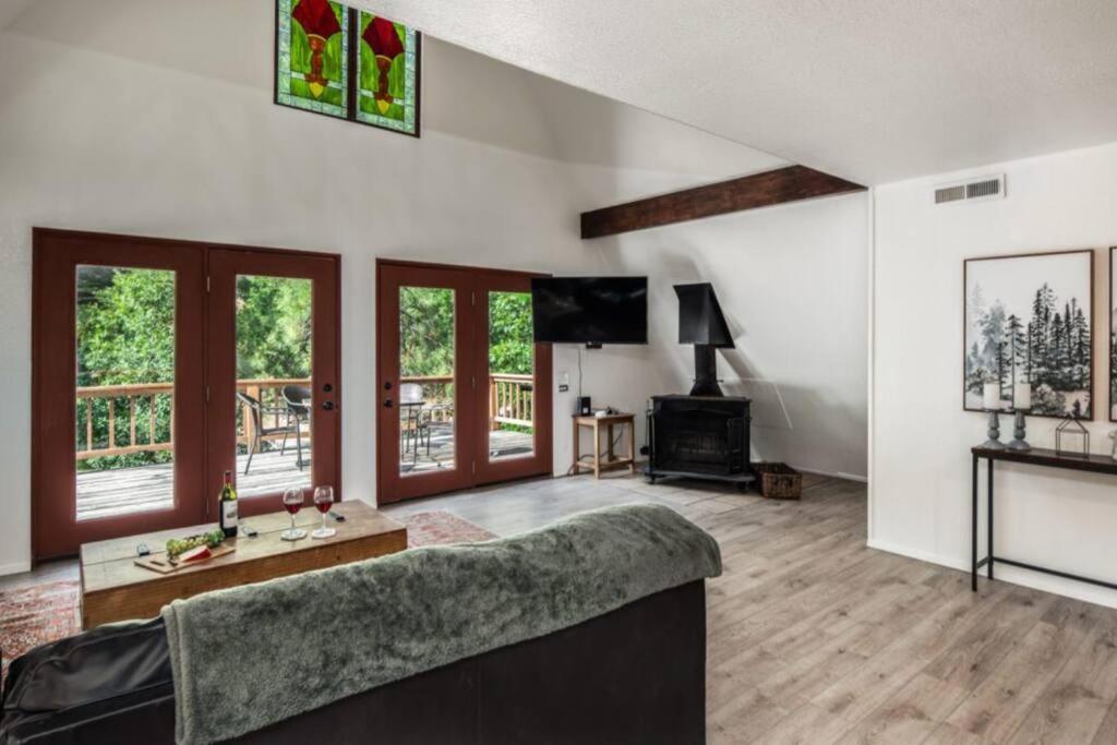 Вилла Trailhead Hideaway Руидозо Экстерьер фото