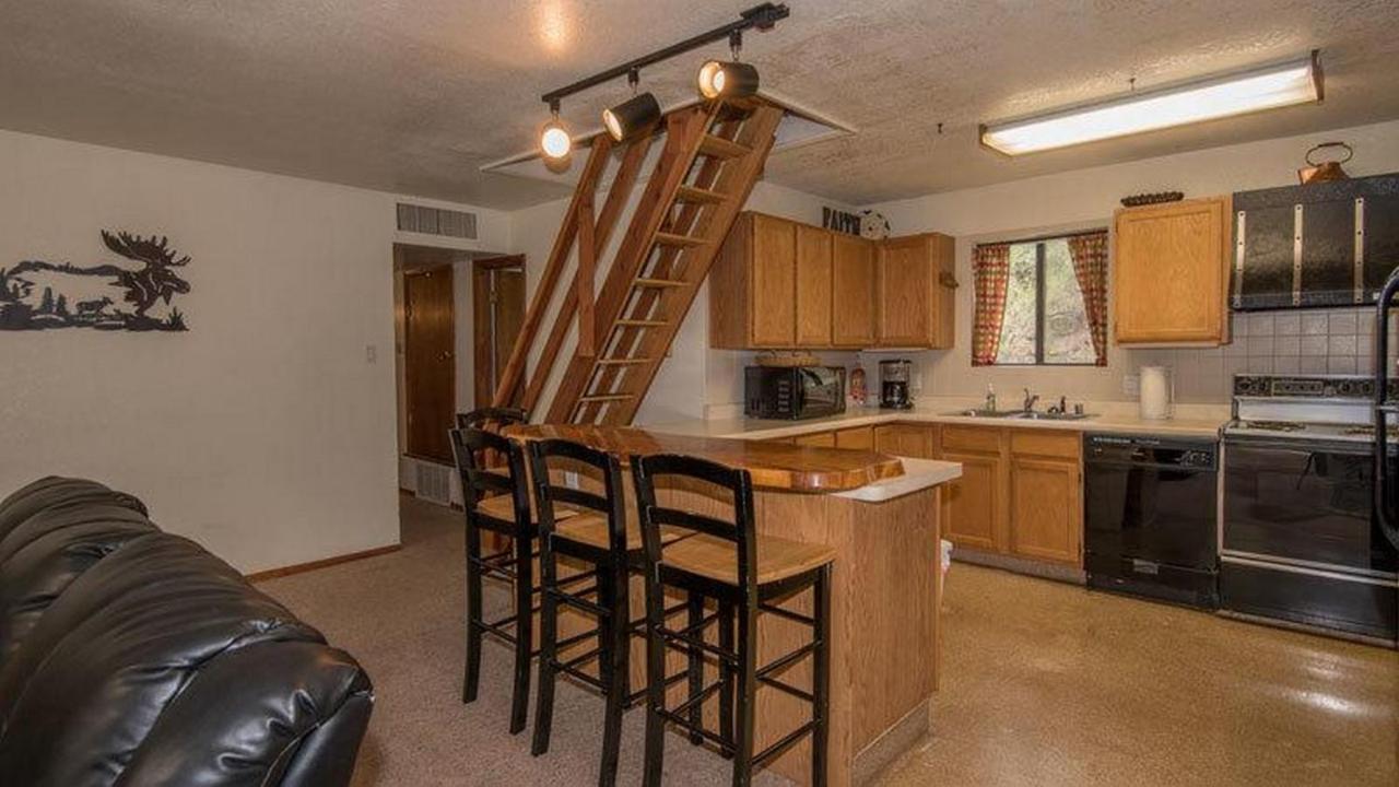 Вилла Trailhead Hideaway Руидозо Экстерьер фото